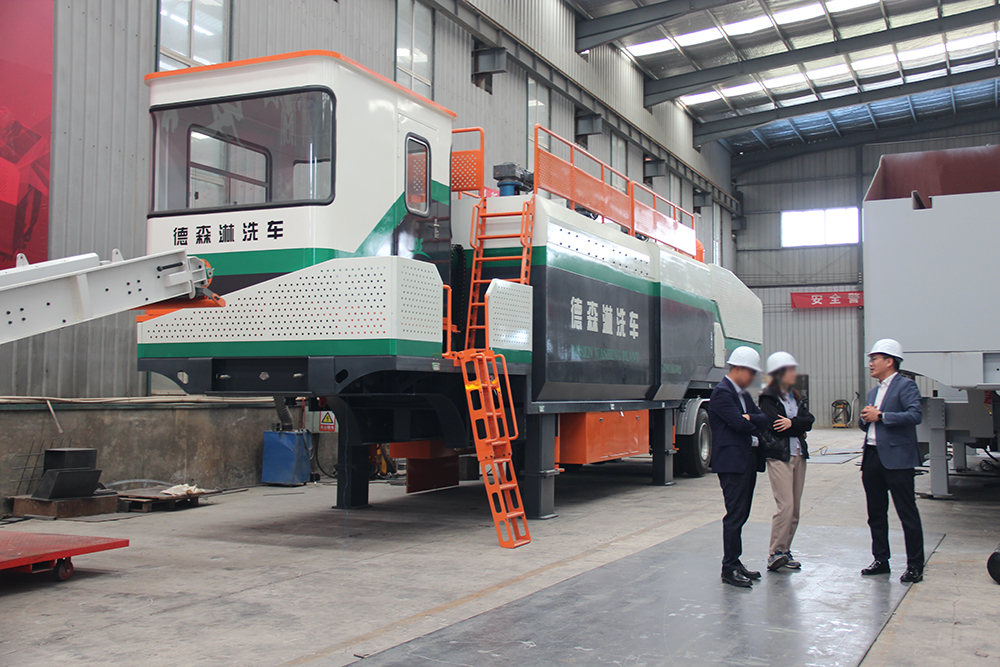 J9直营集团移动淋洗修复设备