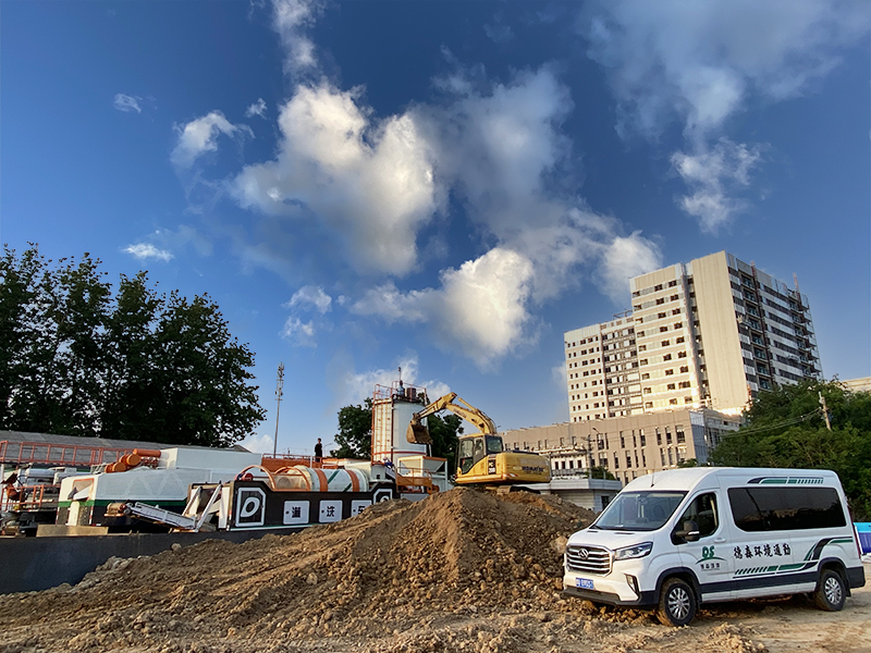 J9直营集团淋洗修复车